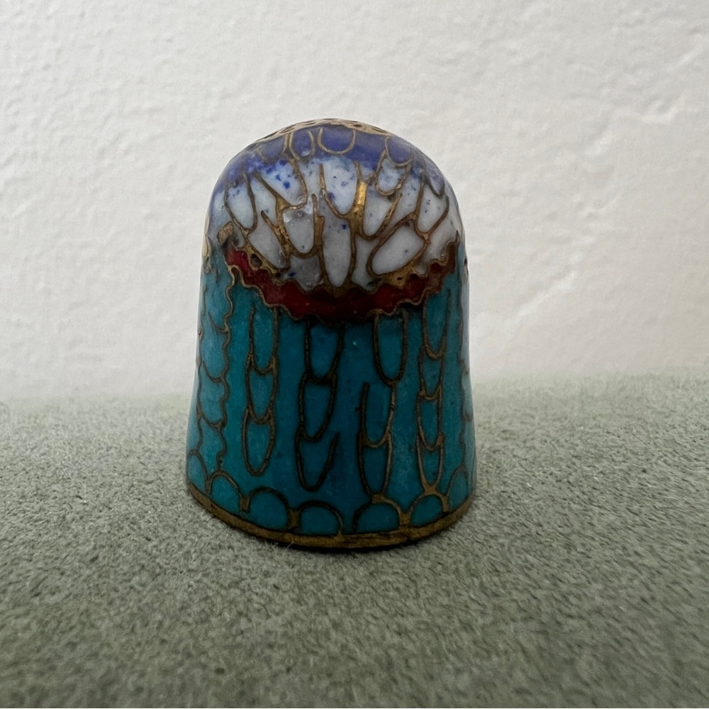 Vintage cloisonné colorful brass pidgeon parrot bird thimble sewing mid century - Picture 6 of 8